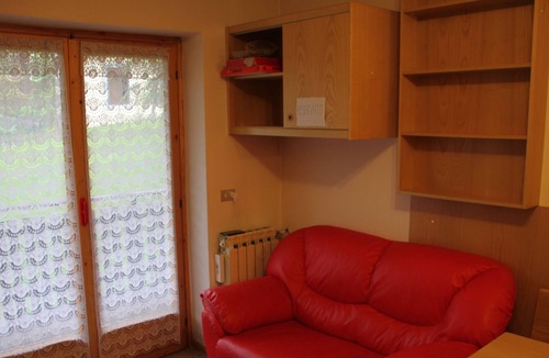 Serina Apartment | Comfortable three-room apartment with parking in the center of Serina