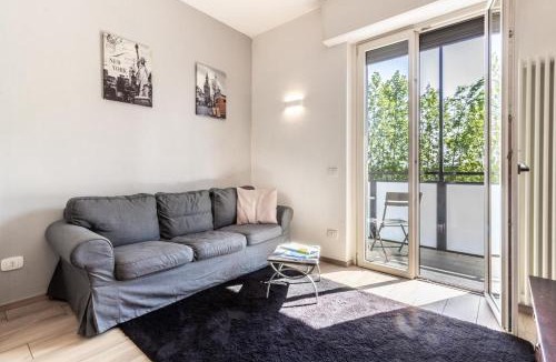 Cantu Apartment | Como a 10 min - Private Parking - 2 Camere 2 Bagni