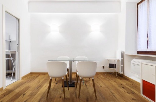 Guastalla Apartment | Corso di Porta Romana