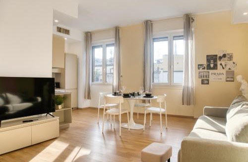 San Babila Apartment | Corso Vittorio Emanuele GrandSuite - Best position in Milan next to Duomo