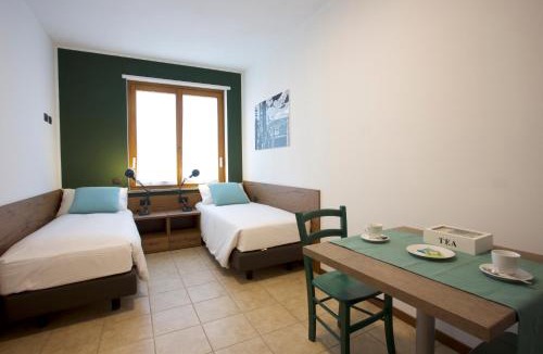 Rozzano Hostel | Corte Milano