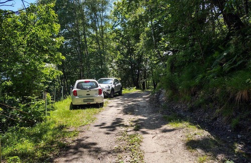 Peglio Apartment | Cosy apartment for 4 guests with WIFI, TV, terrace and pets allowed