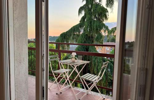 Urago Mella Apartment | Cosy Penthouse near the hospital