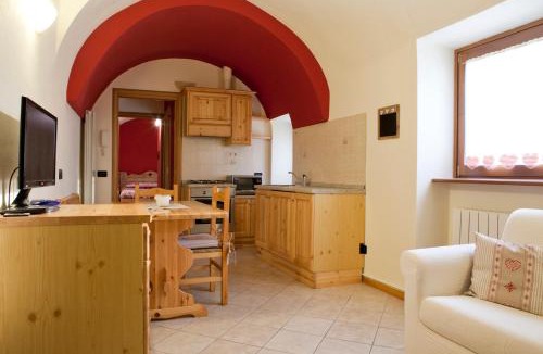 Clusone House | Cottage Casa Felice