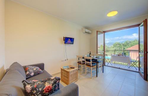 Cerro House | Cottage Del Lago - Happy Rentals