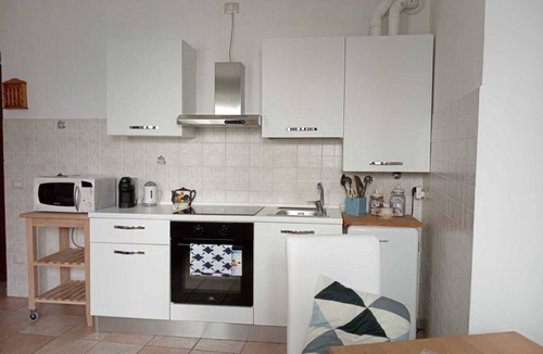 Bruzzano Apartment | Court house in Milan - tourist rental