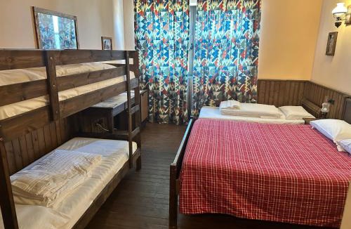 Voghera Hotel | Cowboys Guest Ranch