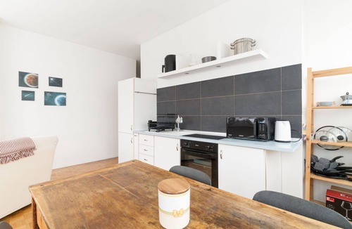 Barona Apartment | Cozy 78 sqm apartment, able to accommodate up to 4 people, located on the first floor of a building with lift.The property is located 650m from the Famagosta stop of the green metro line M2, which allows you to reach Piazza Duomo, Central Station and Gar
