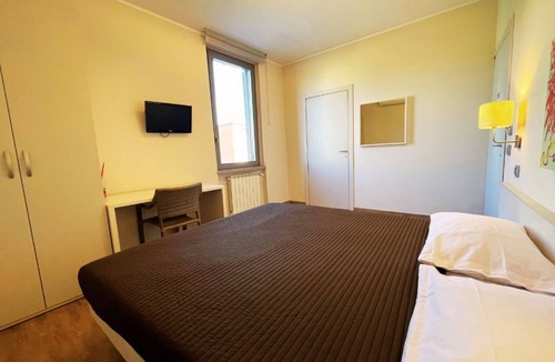 Rosate House | Cozy apartment 10 minutes from the highway exit