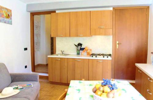 Prabione Apartment | Cozy apartment in Prabione, 30 m², charming balcony