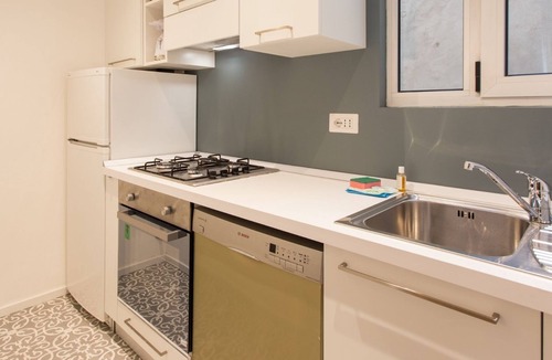 Porta Nuova Apartment | Cozy three-room apartment located in the historic Brera area.