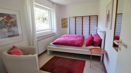Zierenberg Apartment | Creative Hideaway