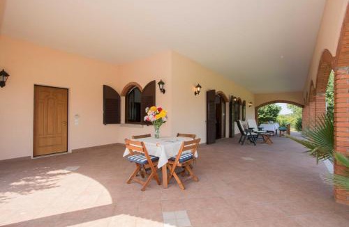 Soiano del Lago Apartment | Daller Bianca Apartment by Wonderful Italy