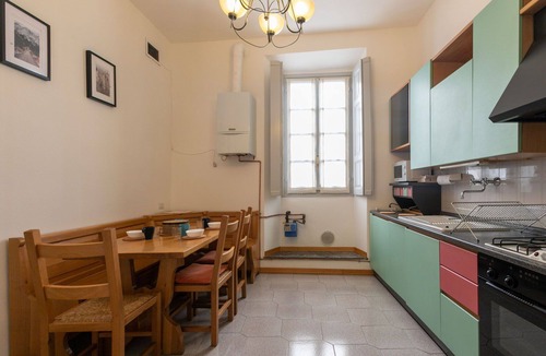 Monza Apartment | De Gradi, 2 Br Apartment In Monza By Halldis