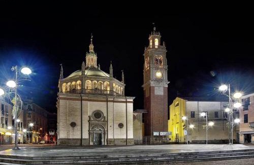 Busto Arsizio Apartment | DE PIANTE GUEST