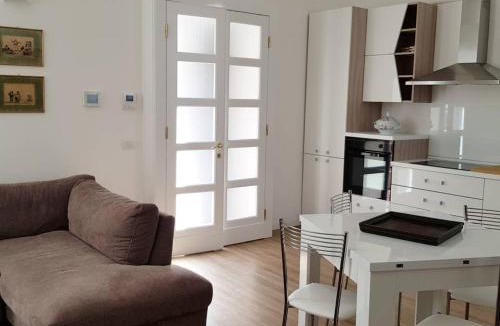 Busto Arsizio Apartment | DE PIANTE GUEST