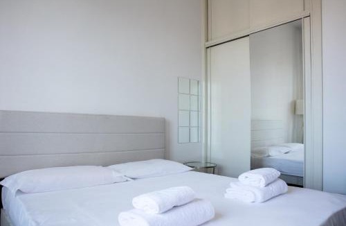 Porta Nuova Apartment | DeHomes - Porta Nuova Business Studios