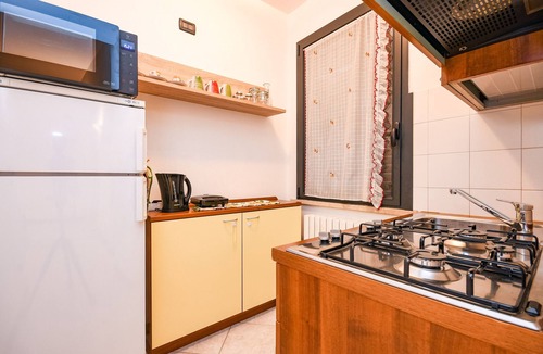 Desenzano del Garda Apartment | DesenzanoLoft: Yellow Apartment