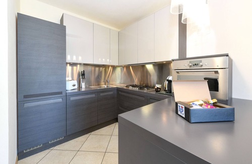 Rivoltella Apartment | DesenzanoLoft CO2 – In residence with 5 pools