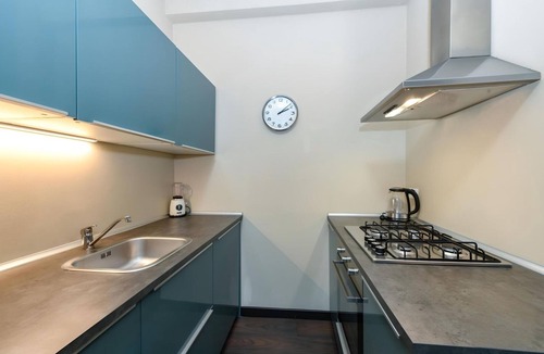 Desenzano del Garda Apartment | Desenzanoloft A Casa di Sara