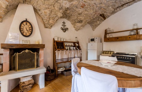 Roe Volciano House | Detached house, charming, romantic and quiet a few steps from Salo '