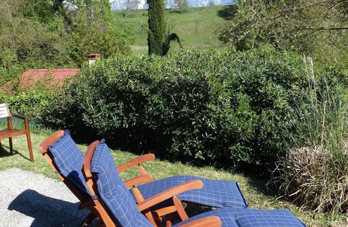 Aer House | Detached sunny holiday house with lake and mountain views, pool, pellet stove