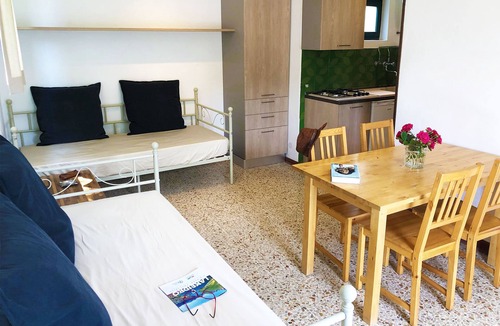 Idro Apartment | Directly on the lake with terrace