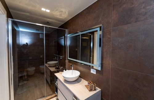 Sabbio Chiese Bed & Breakfast | DiVino Rooms Deluxe