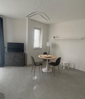Inveruno Apartment | ] DOMA [
