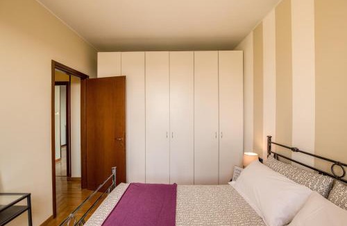 Lorenteggio Apartment | Downtown Milano