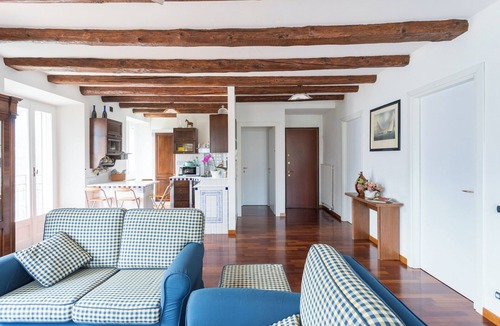 Carate Urio Apartment | Dreaming Terrace - Two Bedroom Apartment, Sleeps 4