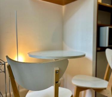Tricolore Apartment | Duomo Cathedral, wifi, cute apartment