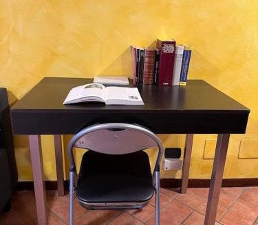 Lambrate Apartment | Duomo- Stazione Centrale - Self Check-in In Center