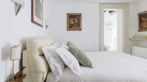 Borgonuovo Apartment | easyhomes - Annunciata
