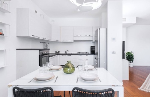 Porta Romana Apartment | Easylife-apartment with terrace in Porta Romana