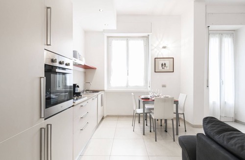 Loreto Apartment | Easylife - Cozy flat in NoLo area