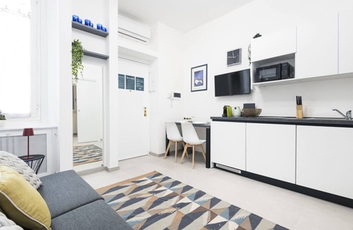 Isola Apartment | Easylife - Practical studio in the Fontana area