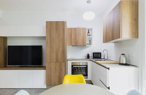 Zona Ca' Granda Apartment | Easylife - Shelter 2 min from Niguarda Hospital