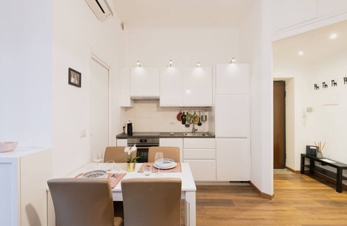 Morivione Apartment | Easylife - Style & comfort gem in Bocconi area