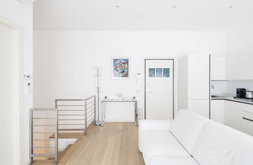 Cerchia dei navigli Apartment | Easylife - Superb duplex in the Cadorna/Duomo area