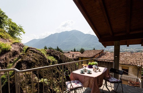 Darfo Boario Terme Apartment | Elegant apartment in strategic location