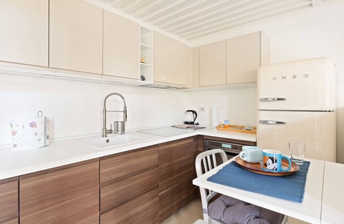 Precotto Apartment | Elegant Loft with balcony
