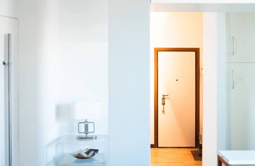 Lorenteggio Apartment | Elegant Loft with Terrace near the Design District and Navigli!