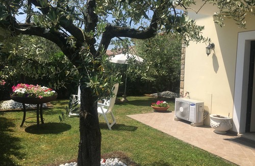 Crociale House | ELISABETTA APARTMENT