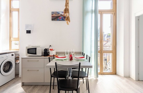 Segnano Apartment | Enchanting apartment with AC in vibrant Milano