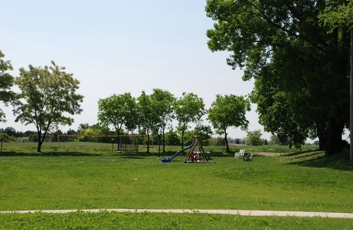 Desenzano del Garda Apartment | ESMERA APARTMENT WITH POOL TWO BEDROOMS TWO BATHROOMS on the ground floor