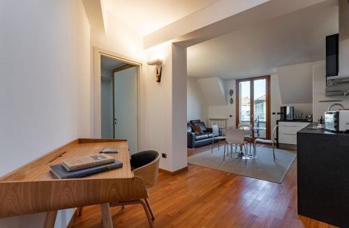 Porta Venezia Apartment | Eustachi