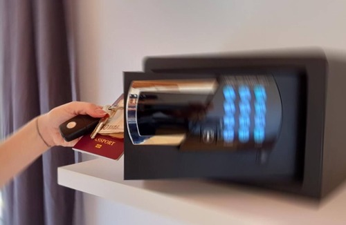 Borgo San Leonardo Hostel | Family interconnected suite