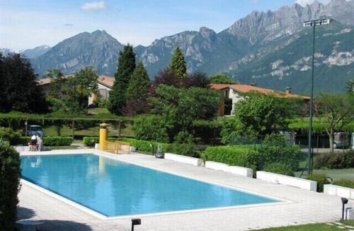 Galbiate House | Family oriented residence - Exclusive position , large heated pool & gardens