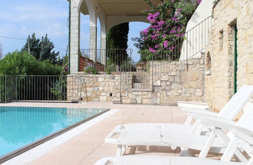 Pulciano Villa | Fantastic Villa with Private Pool, Lake View & Terraces; Double Garage